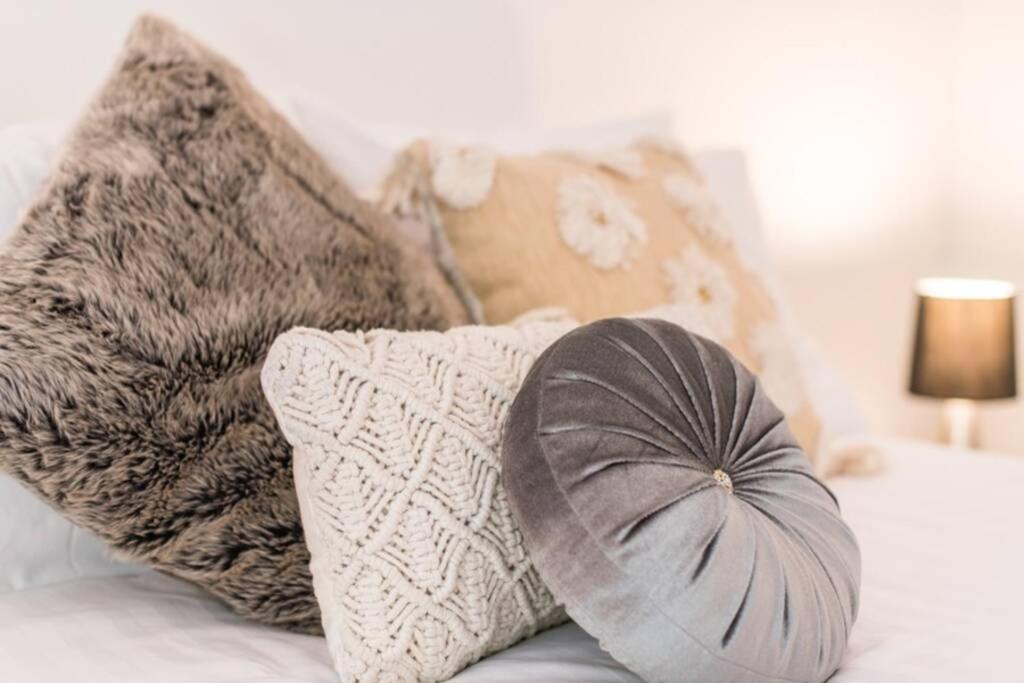 Alexandra Headland Resort With Stylish Stays Exteriör bild