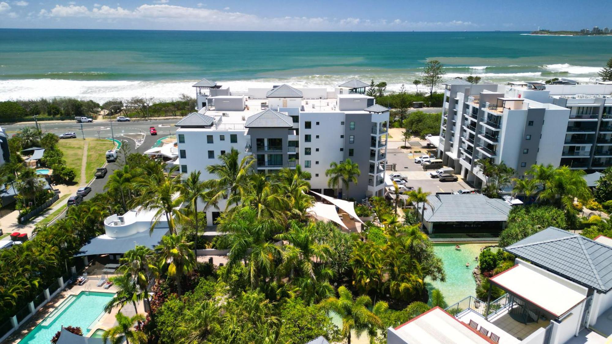 Alexandra Headland Resort With Stylish Stays Exteriör bild